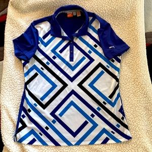 Women’s golf top. Short sleeve.